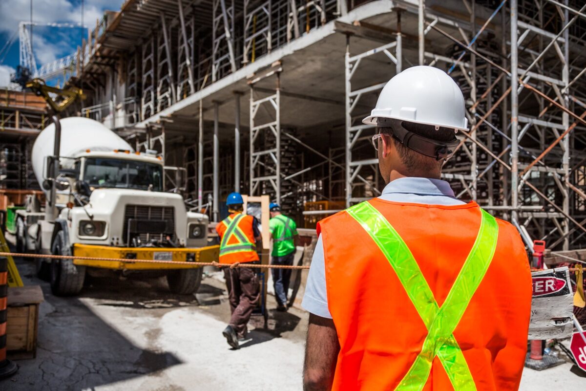 Sitearound: All in One Construction Management Technology